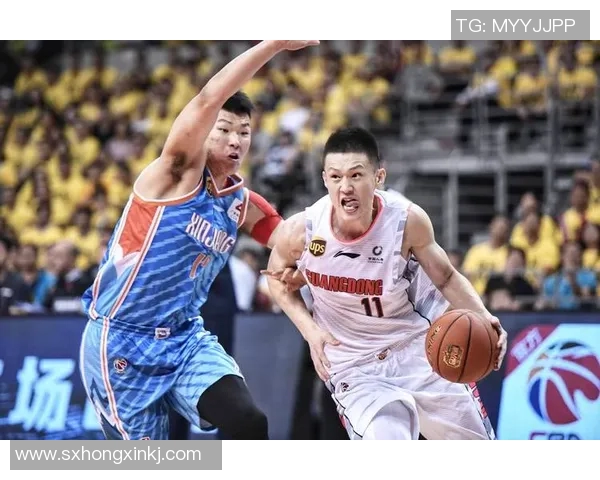 周鹏：从篮球场上的传奇到生活中的榜样，如何塑造自己的多元人生